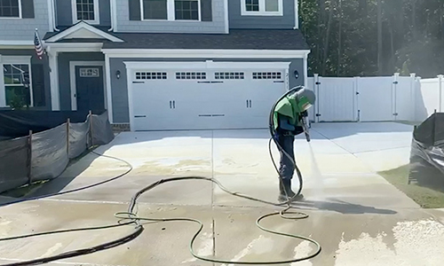 Resurfacing a concrete driveway