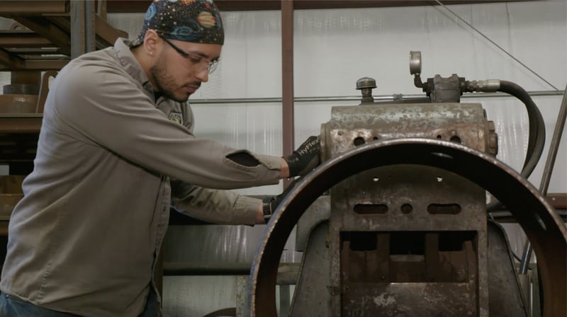 Two-Guys-Garage---Episode-1902---See-it-Made---April-2020---7