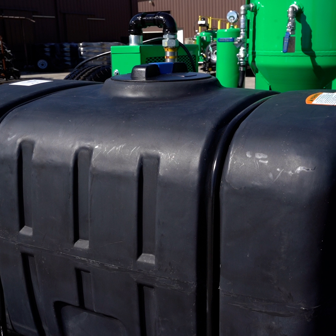 Industrial Sand Blasting Machine | Dustless Blasting®