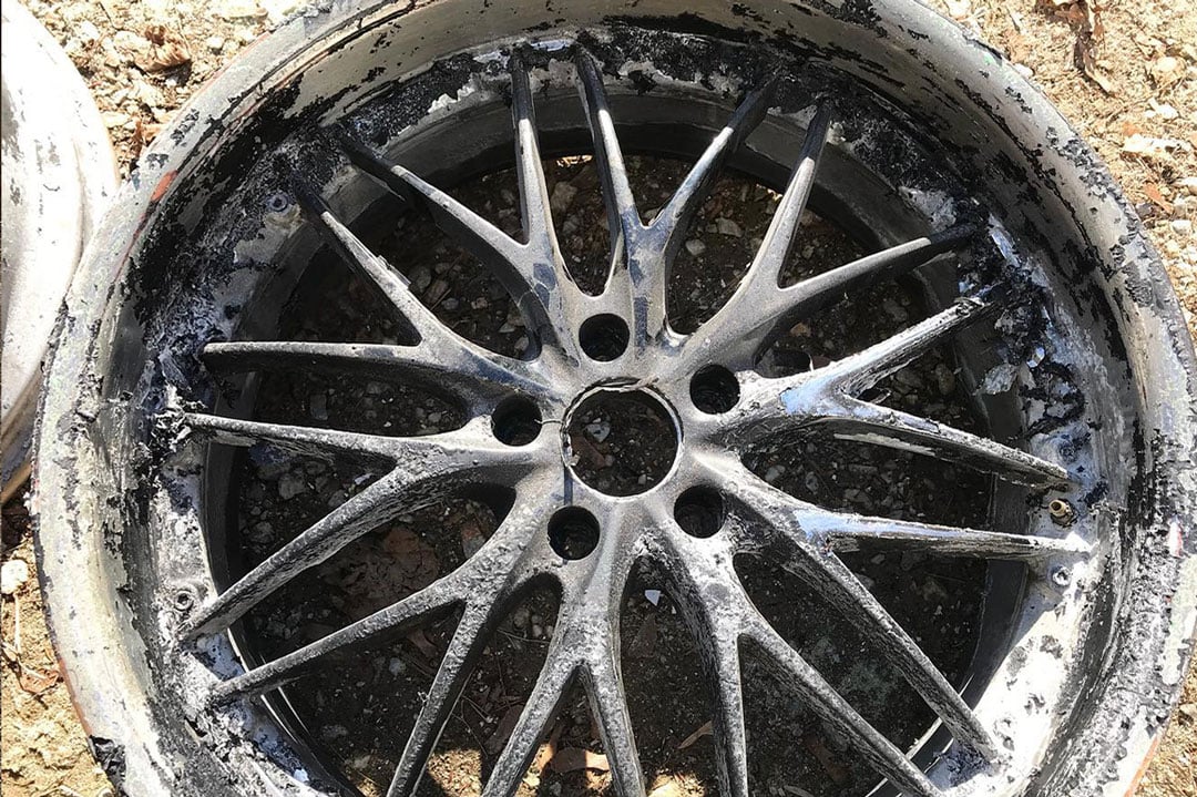 BMW rims with peeling paint