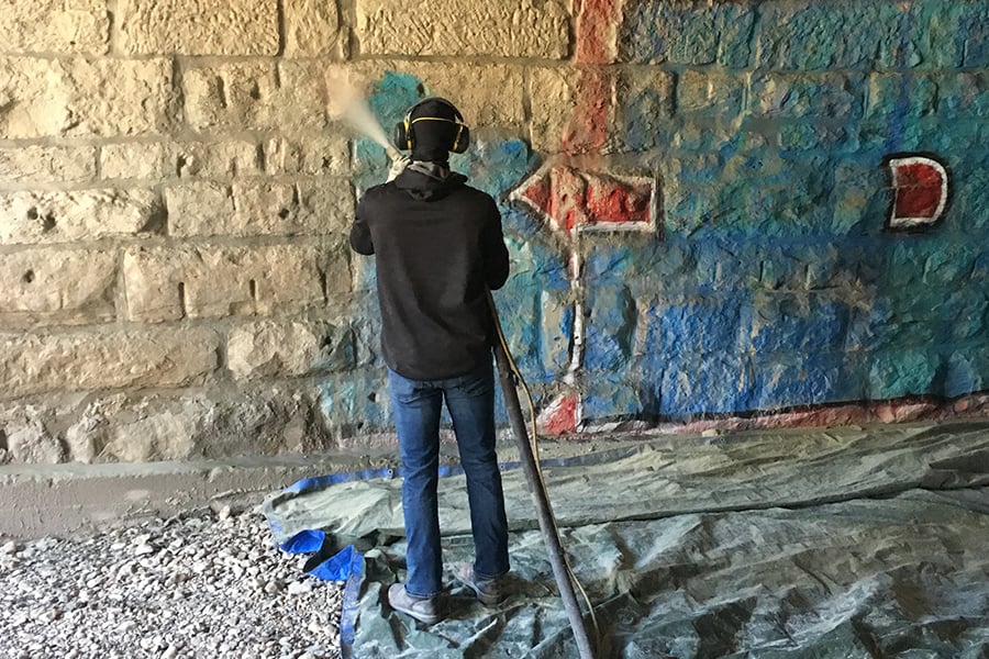 graffiti-blasting-1