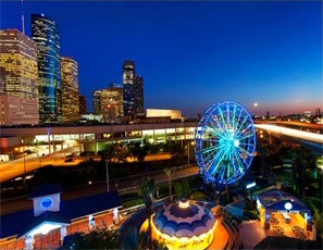 Downtown Houston Aquarium at Dusk