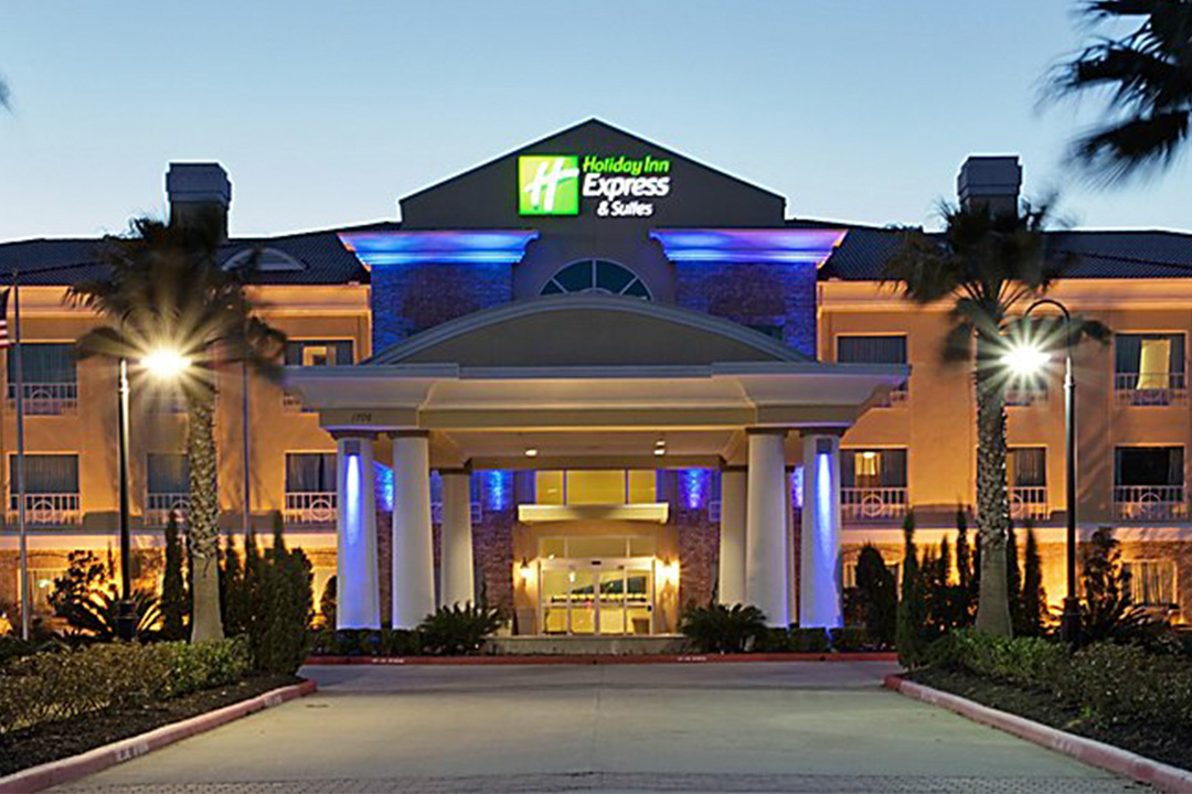 Holiday-Inn-Express-Pearland