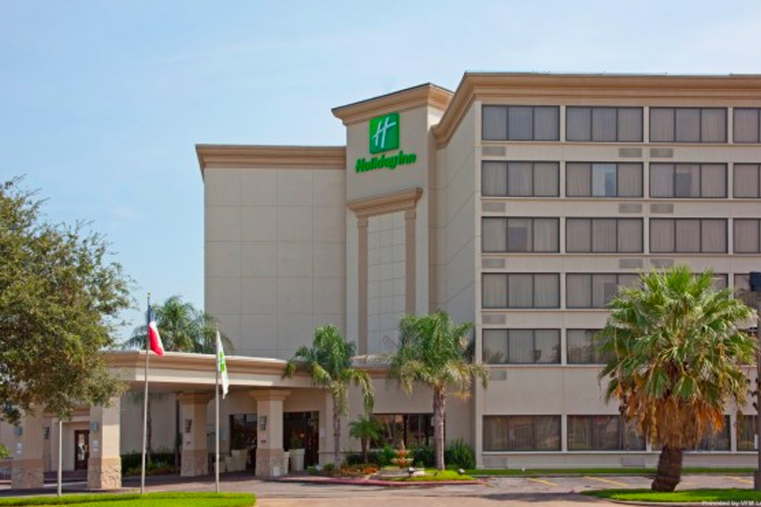 Holiday-inn-hobby-airport